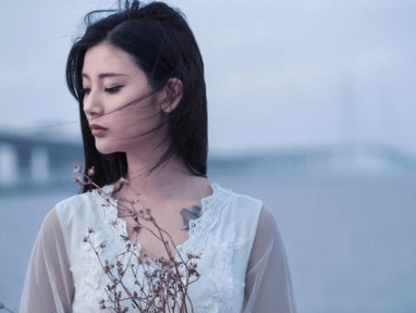 三八妇女节送银行柜员祝福 大班三八妇女节的祝福教案及反思