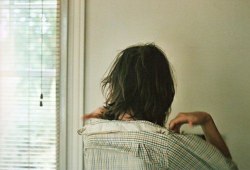 微信情侣浪漫签名一人一句、我的心被你触动。